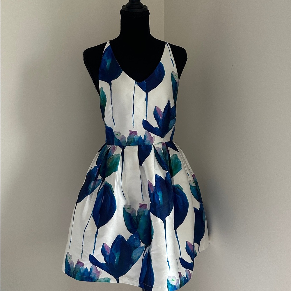 Angl Fit Flare Cocktail Dress White Knee Length Floral Party S